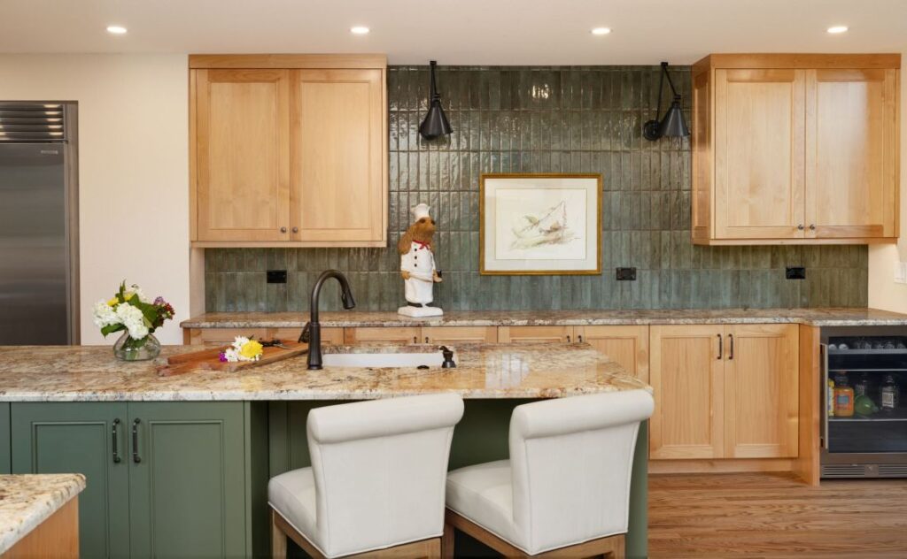 full tile backsplash