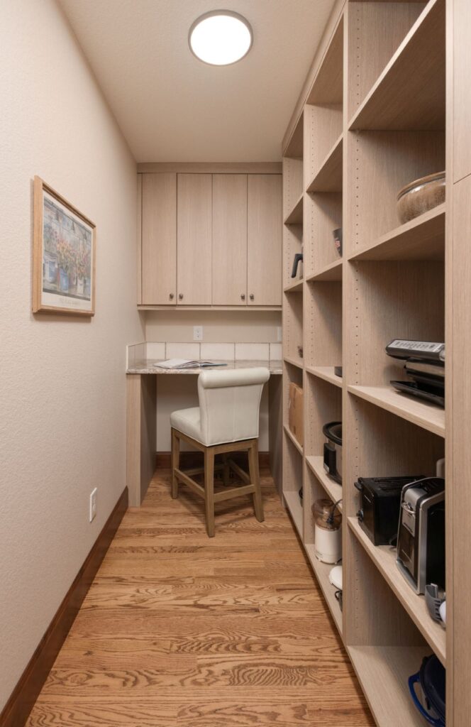 Butler's pantry