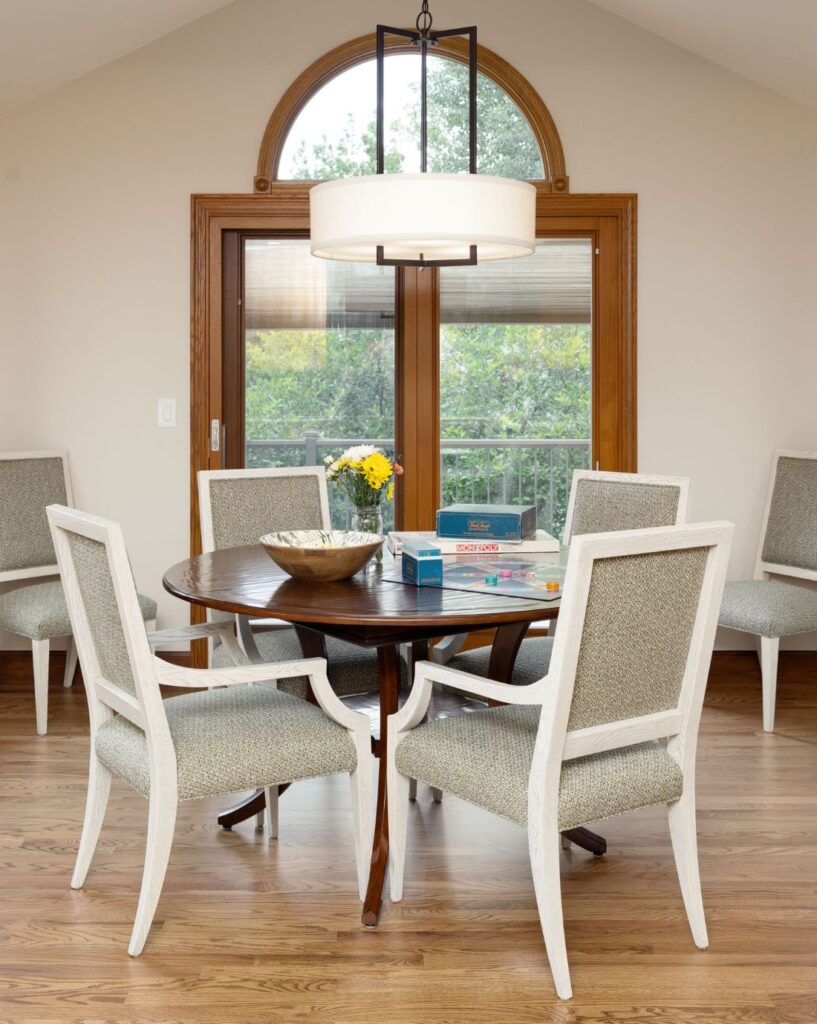 Breakfast nook